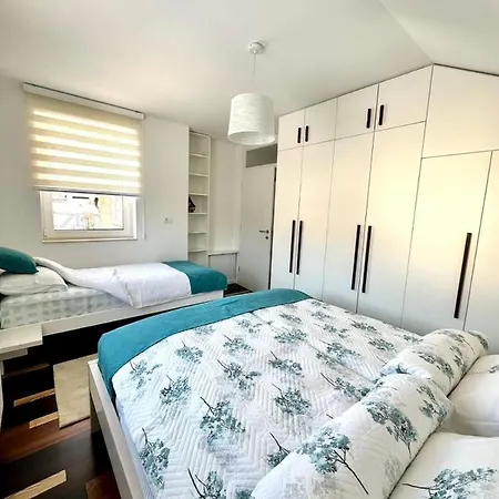 Daire Lux Minja Pale